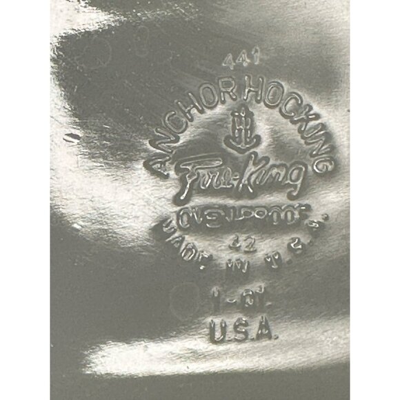 VTG Anchor Hocking Fire-King Oven-Proof White Milk Glass Loaf Pan With Fruit Des - Picture 6 of 6